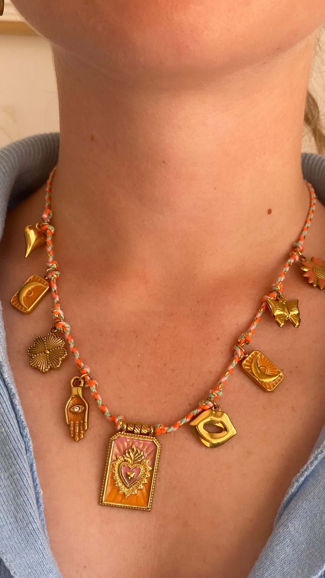 Collier Anna