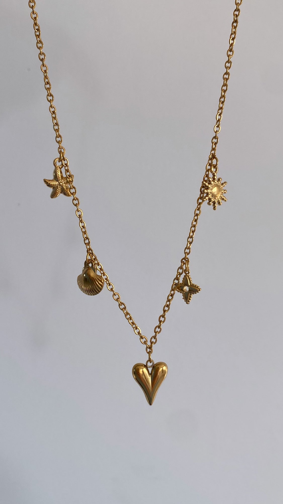 Collier Victoria