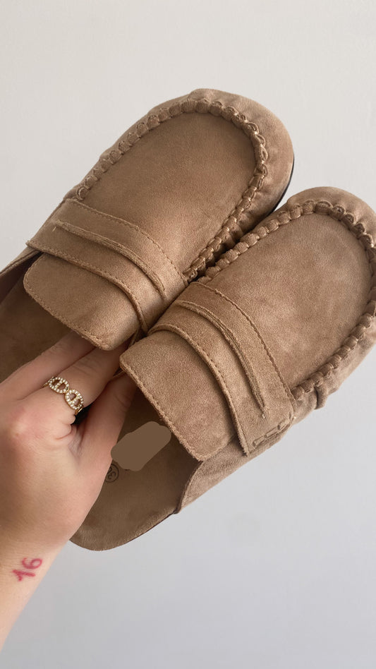 Sabots / Mules Beige