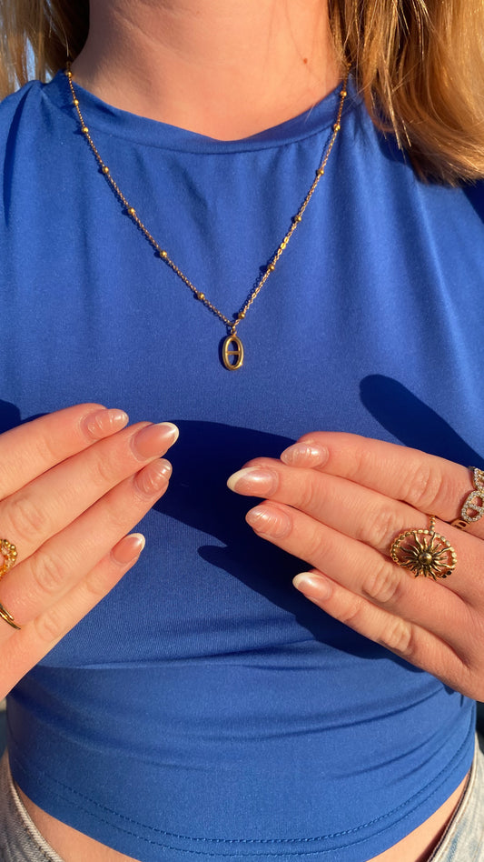 Collier de dos Geva